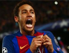 包含内马尔在中国队比赛中比赛局势复杂，比赛局势复杂引发热议！上演精彩一战的词条